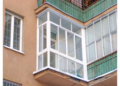 Французское остекление балкона алюминиевыми окнами от пола до потолка в Красногорске